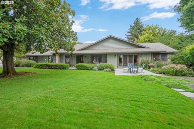 Willamette River - Clackamas County Home For Sale in Stpaul Oregon