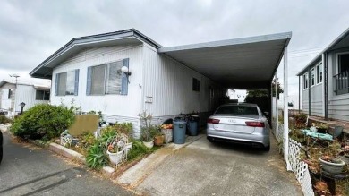 (private lake, pond, creek) Home For Sale in Oceanside California