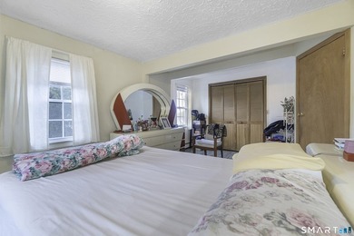 Welcome to 33 Colonial Road Unit 9, Stamford, CT 06906, with a - photo 23