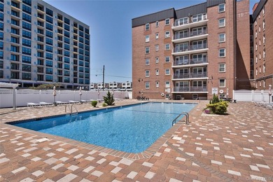 Welcome to the City by the Sea! Step into this beautifully - photo 26