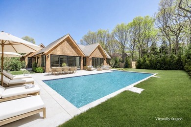 Just completed, this exquisite transitional-style new build just - photo 2
