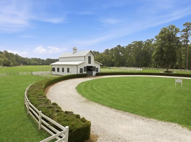 Welcome to Sapelo Circle in Belvedere Island Plantation! Come - photo 39