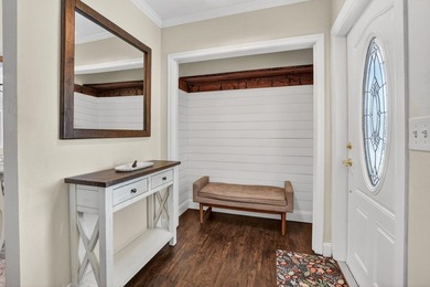 Welcome to this beautifully updated 3-bedroom, 2-bathroom pool - photo 5
