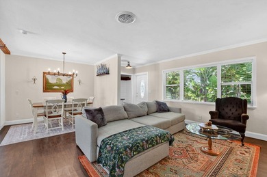 Welcome to this beautifully updated 3-bedroom, 2-bathroom pool - photo 8