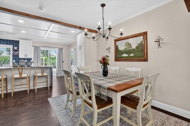 Welcome to this beautifully updated 3-bedroom, 2-bathroom pool - photo 9