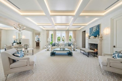 Stunning ''nearly new'' waterfront residence, complete with - photo 5