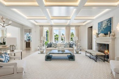 Stunning ''nearly new'' waterfront residence, complete with - photo 7