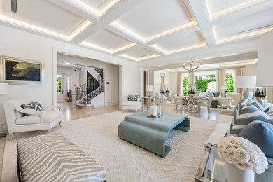 Stunning ''nearly new'' waterfront residence, complete with - photo 8