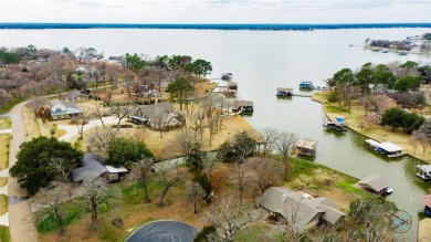 Cedar Creek Lake Lot For Sale in Enchanted Oaks Texas