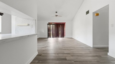 2BR 2BA CONDO PRICED BELOW MARKET TO SELL NOW! Updated unit in a - photo 3