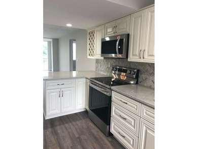 (private lake, pond, creek) Condo For Sale in Lake Worth Florida