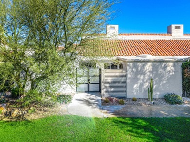 Lake Condo For Sale in Rancho Mirage, California