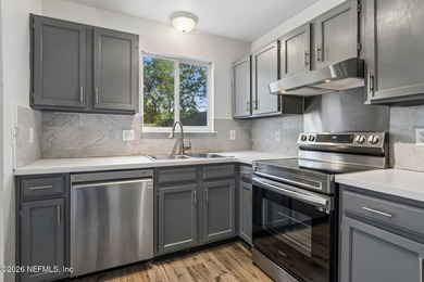 Discover one of Mandarin's best values -- a spacious 1,624 sq ft - photo 3