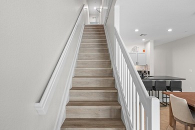 Welcome to this charming 3-bedroom, 2.5-bathroom townhouse - photo 12