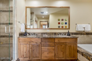 Experience true ski-in/ski-out living in this beautifully - photo 12