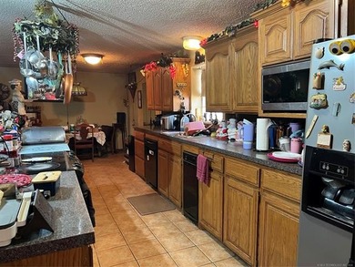 PRICE REDUCTION FOR THIS LARGE, UNIQUE FOUR-BEDROOM, TWO & 1/2 - photo 15