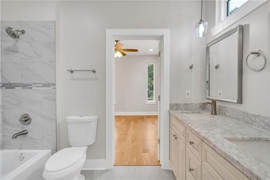 Stunning NEW CONTEMPORARY style construction in GENTILLY! - photo 22
