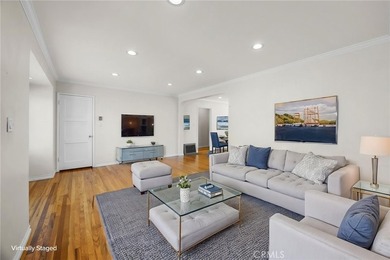 This corner lot, 3 Bedroom, 2 and 1/2 bath is in the popular Los - photo 5