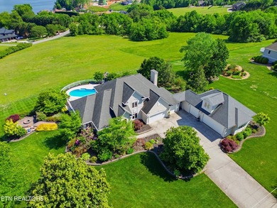 Breathtaking mountain and lake views set the tone for this - photo 3