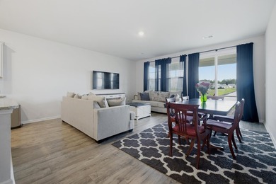 Come and see this beautiful Tillman model overlooking the pond - photo 15