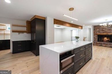 RARE ONE-ACRE OPPORTUNITY IN CHASTAIN PARK! Fully renovated and - photo 20