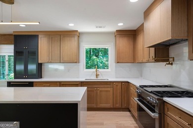 RARE ONE-ACRE OPPORTUNITY IN CHASTAIN PARK! Fully renovated and - photo 21
