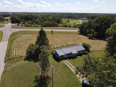 (private lake, pond, creek) Home For Sale in Jamestown Tennessee