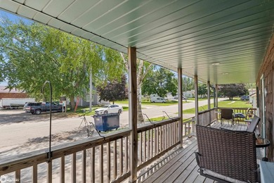 Turn-Key Investment Opportunity! This well-maintained - photo 4