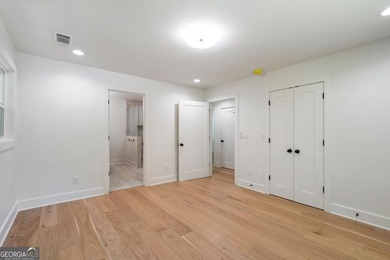 RARE ONE-ACRE OPPORTUNITY IN CHASTAIN PARK! Fully renovated and - photo 30