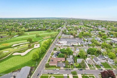Exceptional opportunity to renovate or build your dream home in - photo 30