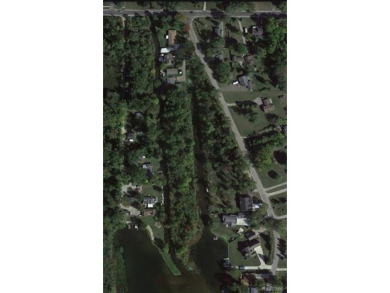 Lake Lot For Sale in Fenton, Michigan