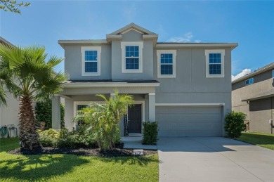Lake Palatlakaha Home For Sale in Groveland Florida