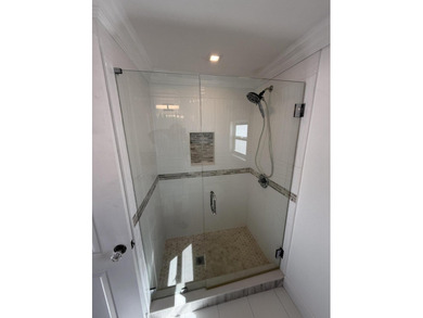 Oceanfront Living in Briny Breezes! Embrace the ultimate - photo 6