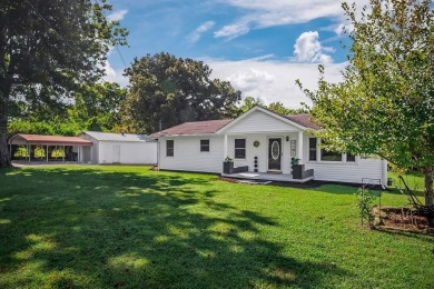 Lake Home For Sale in Mcminnville, Tennessee