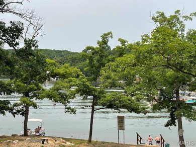 Lake Lot For Sale in New Florence, Missouri