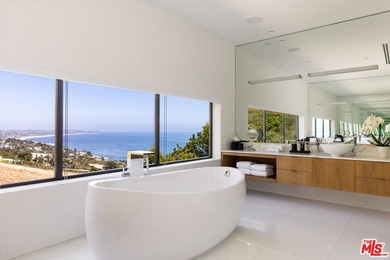 A rare chance to own one of Malibu's premier newer-construction - photo 12
