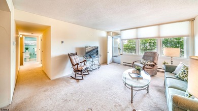 ***WATERFRONT*** Welcome to 500 Bay #404 South - Breathtaking