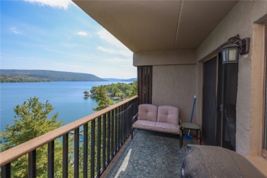 Lake Condo For Sale in South Bristol, New York