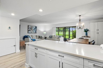 New roof 2026! Beautifully updated 1-bedroom, 1.5-bath townhouse - photo 10