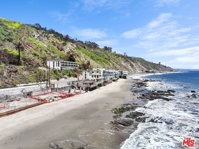 A Rare Coastal Canvas Awaits on the Iconic Pacific Coast Highway - photo 5