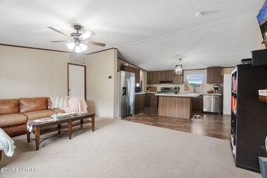 MOVE-IN READY - BUILT IN 2019 - 4 BEDROOMS - 1 ACRE - SELLER - photo 5