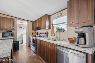 MOVE-IN READY - BUILT IN 2019 - 4 BEDROOMS - 1 ACRE - SELLER - photo 8