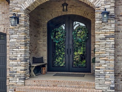 A rare find where exceptional craftsmanship and meticulous - photo 5