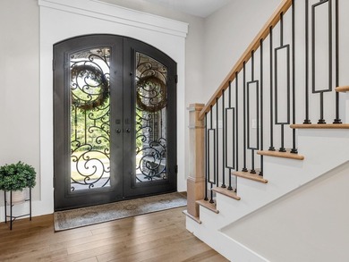 A rare find where exceptional craftsmanship and meticulous - photo 6