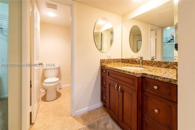 This 2 bedroom 2 bathroom 3rd floor condo on the water is - photo 11