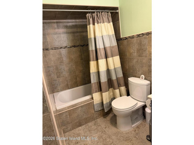 MOVE RIGHT INTO THIS BEAUTIFULLY MAINTAINED 2-BEDROOM FINISHED - photo 14