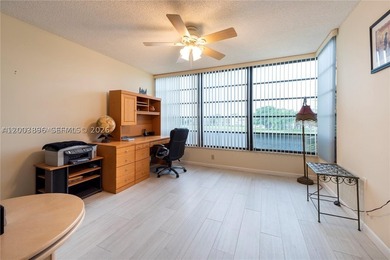 This 2 bedroom 2 bathroom 3rd floor condo on the water is - photo 16