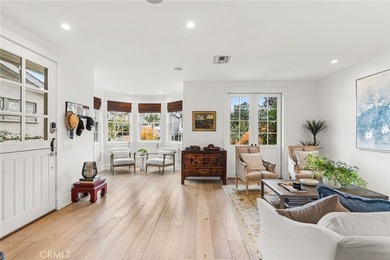 Elegant, contemporary Cape Cod living awaits just two blocks - photo 9