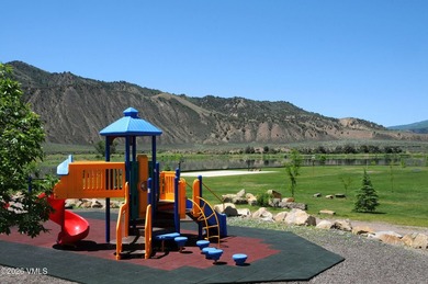 Rarely available in this neighborhood, this property stands out - photo 36