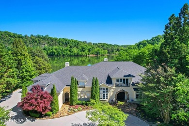 Life on the water is a life like no other! Located in the gated - photo 1